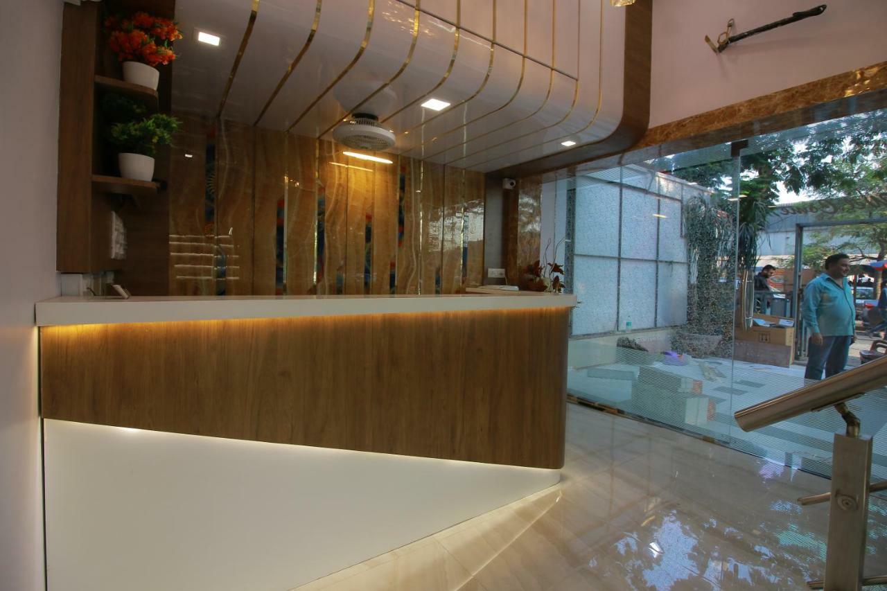 阿帕克斯酒店 纳威孟买 外观 照片